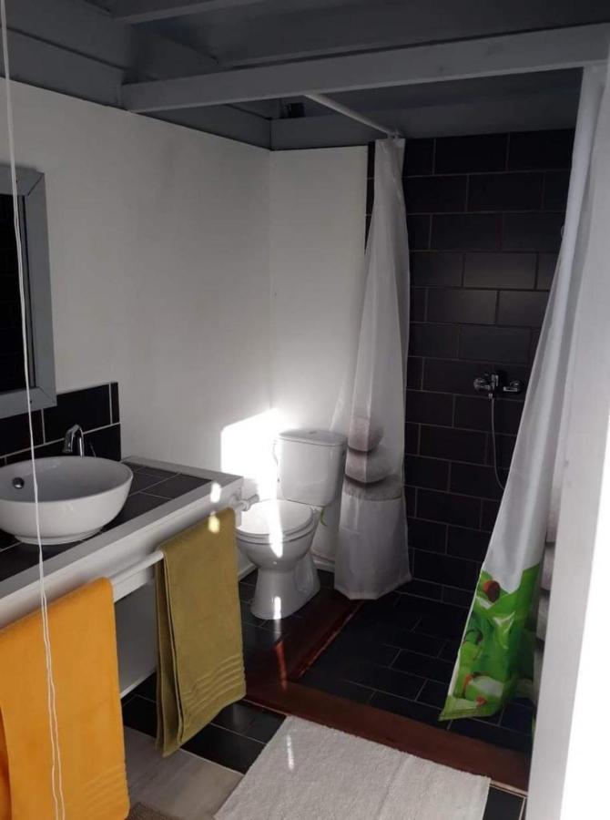 Bungalow Vue Lagon 180 Degre, La Maison Bleue モーレア島 エクステリア 写真