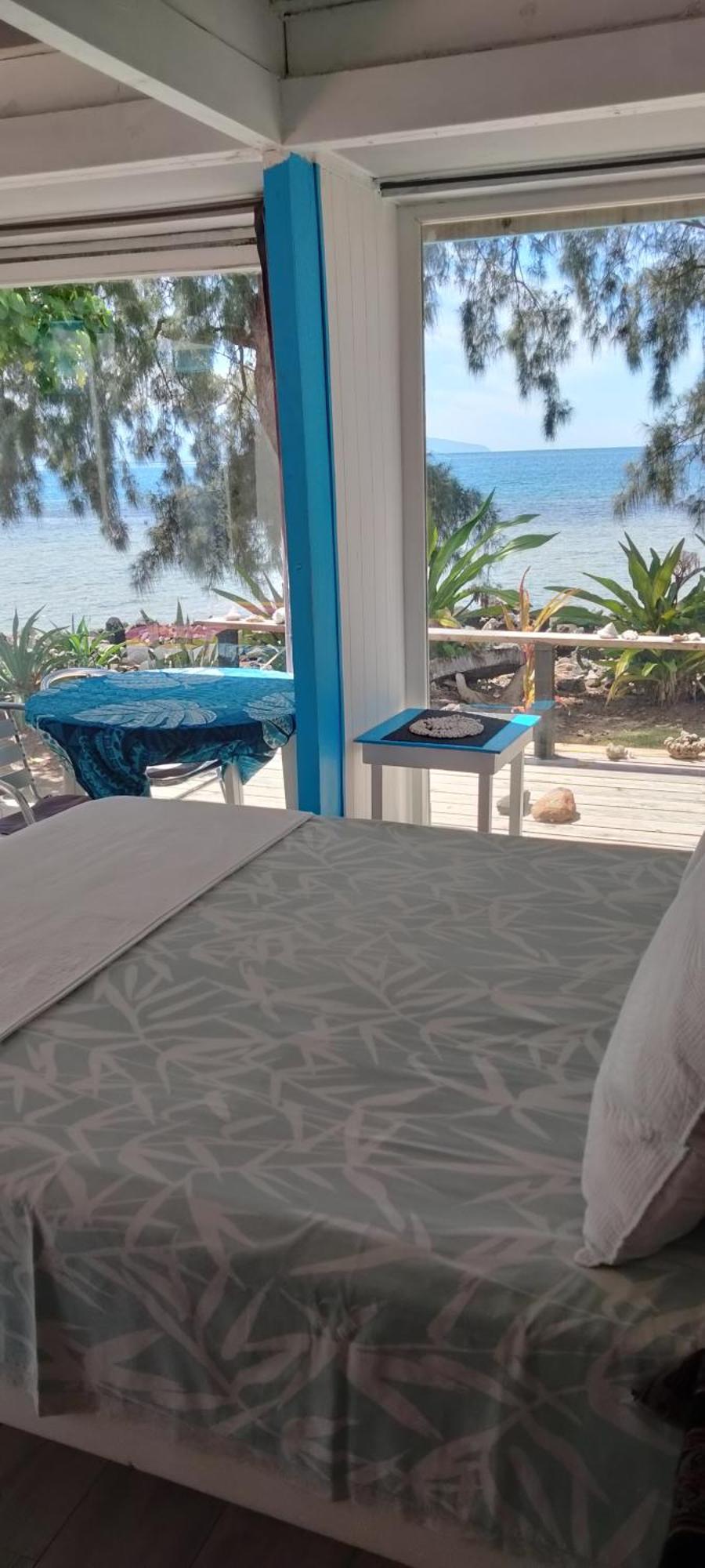 Bungalow Vue Lagon 180 Degre, La Maison Bleue モーレア島 エクステリア 写真