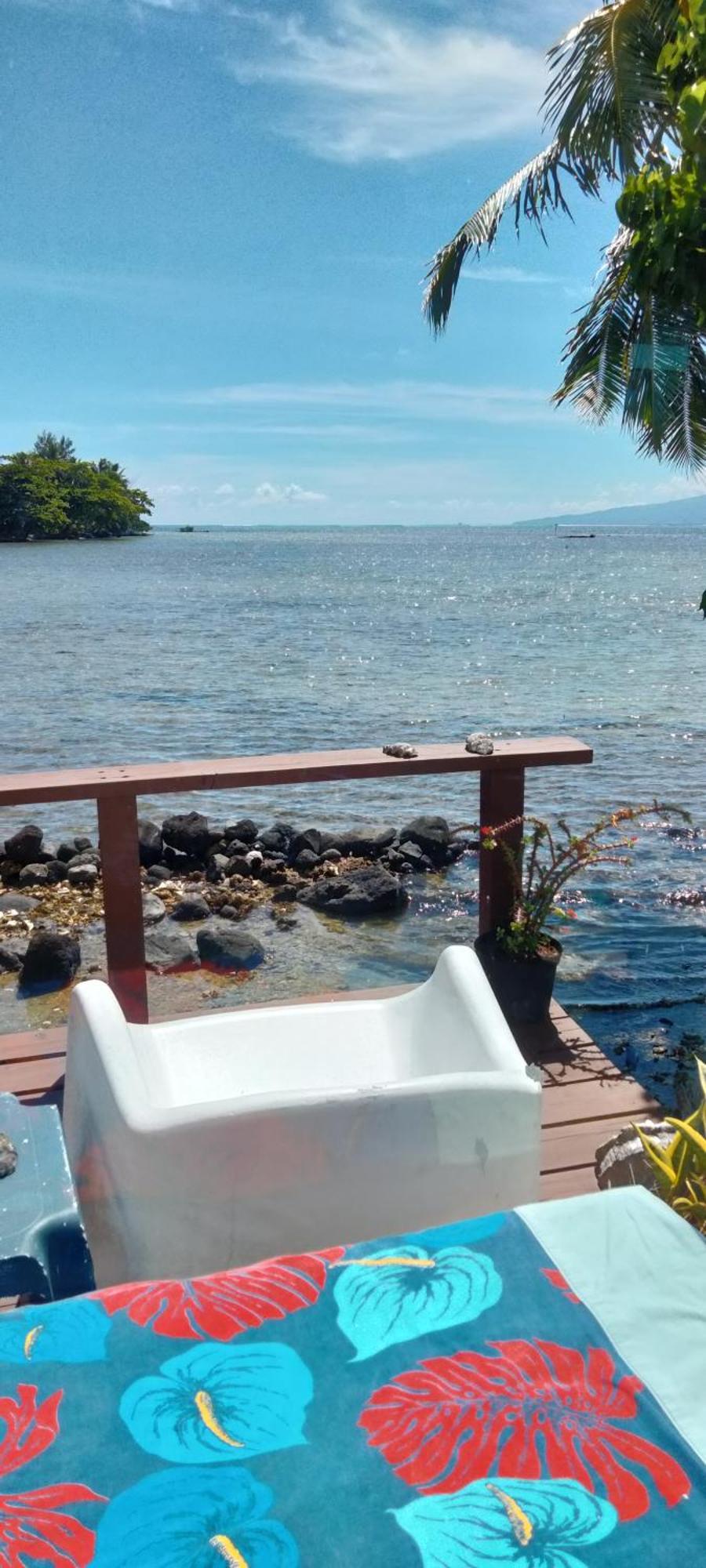 Bungalow Vue Lagon 180 Degre, La Maison Bleue モーレア島 エクステリア 写真
