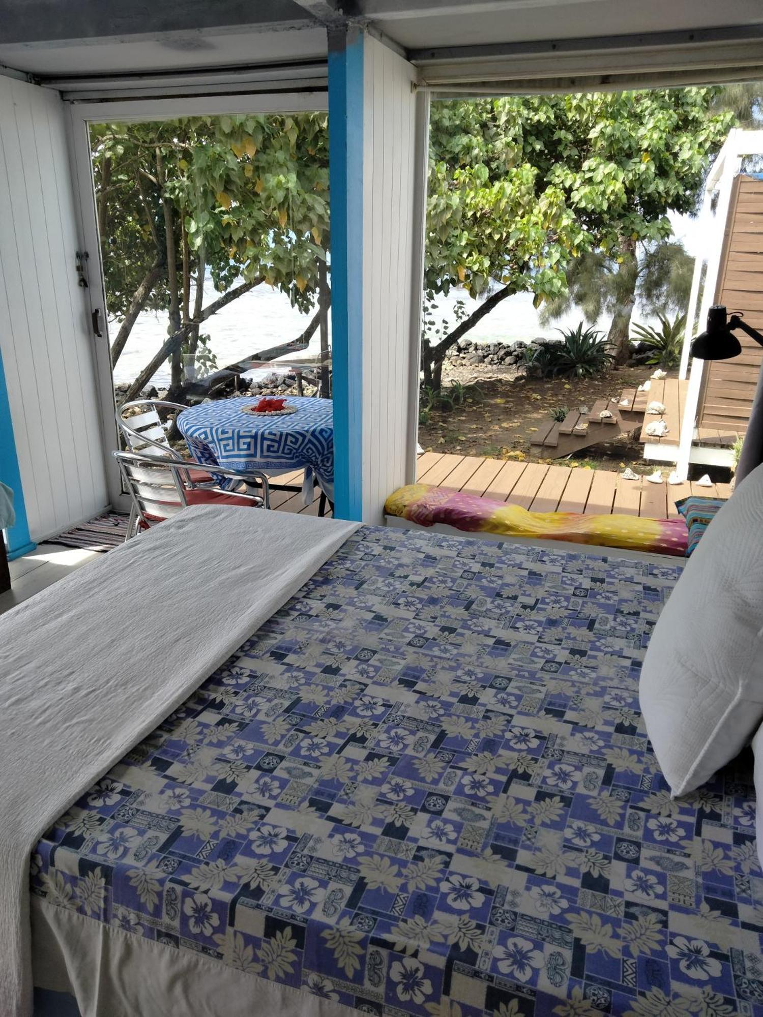 Bungalow Vue Lagon 180 Degre, La Maison Bleue モーレア島 エクステリア 写真